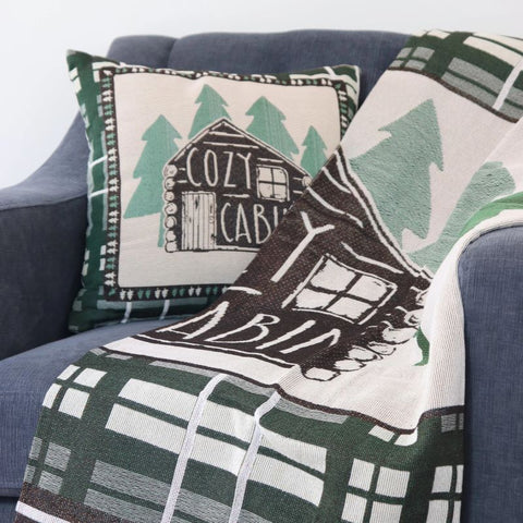 Cozy Log Cabin Tapestry Throw Blanket