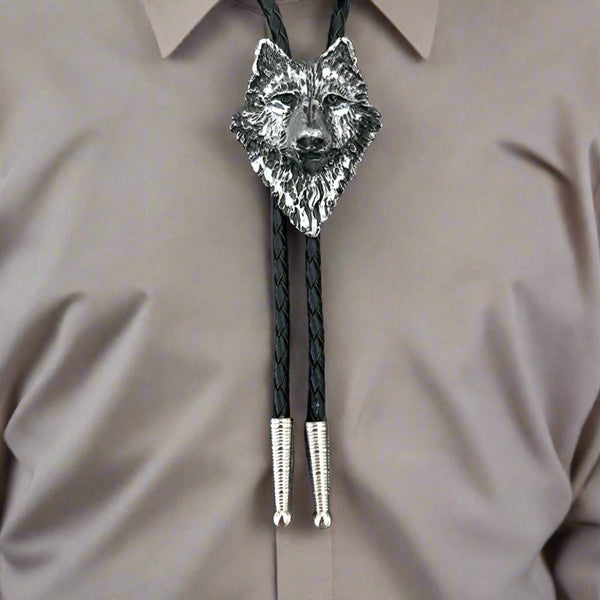 wolf head bolo tie