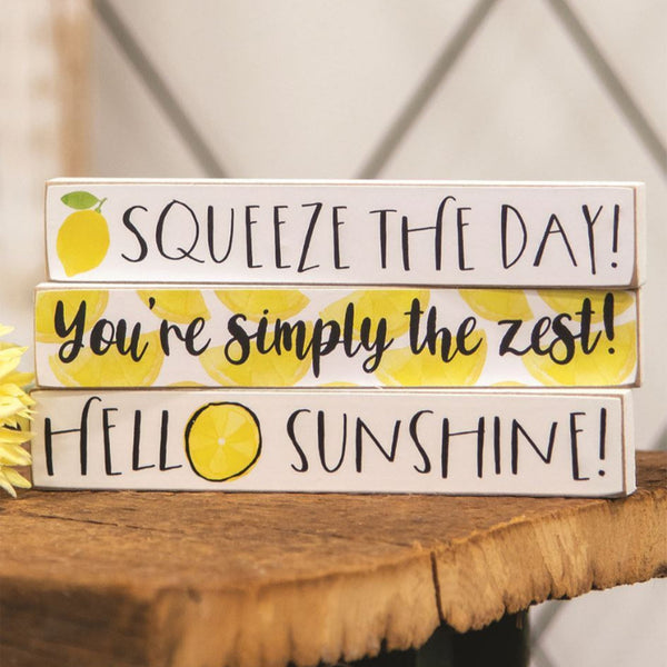 lemon themed mini stacking signs