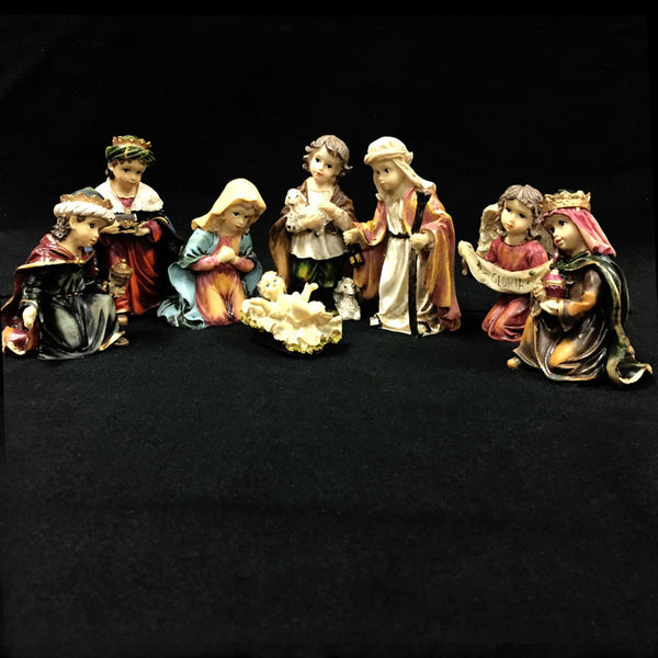 heirloom 8 pc nativity figurine set