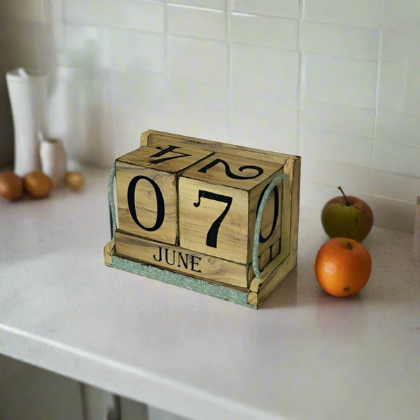 farmhouse perpetual calendar