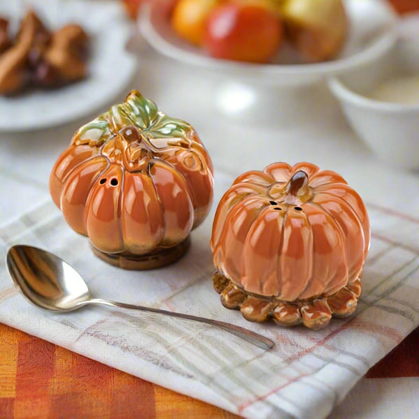 harvest pumpkin salt and pepper shakers set