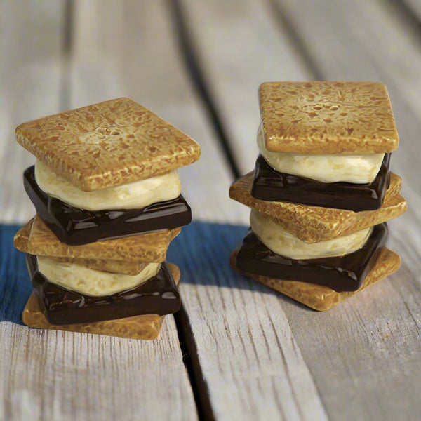 s'mores salt and pepper shakers