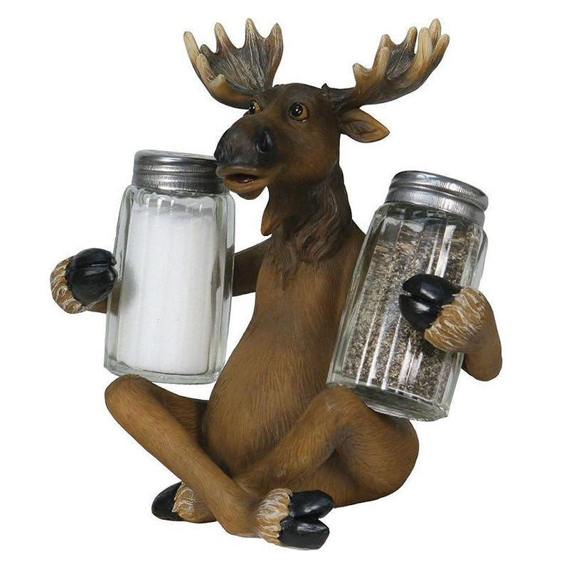moose holding salt and pepper shakers
