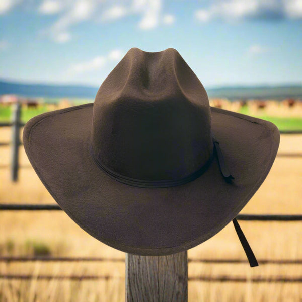 solid brown felt finish cattleman western hat