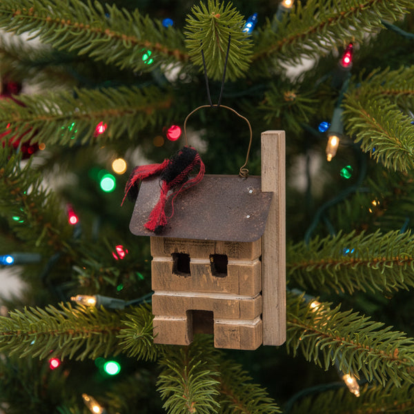 primitive cabin ornament