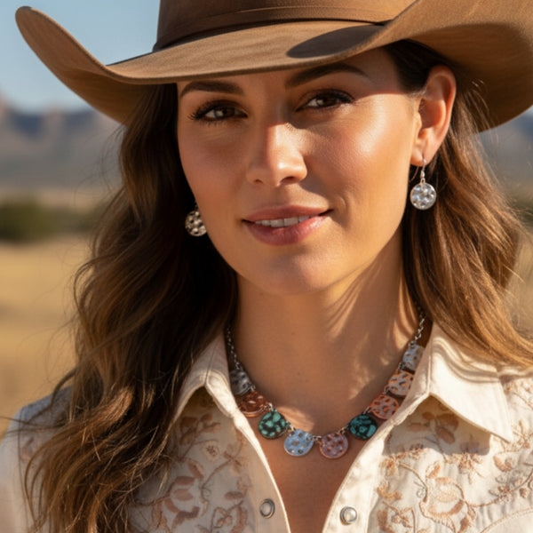 western multi-tone hammered dis necklace and earrings