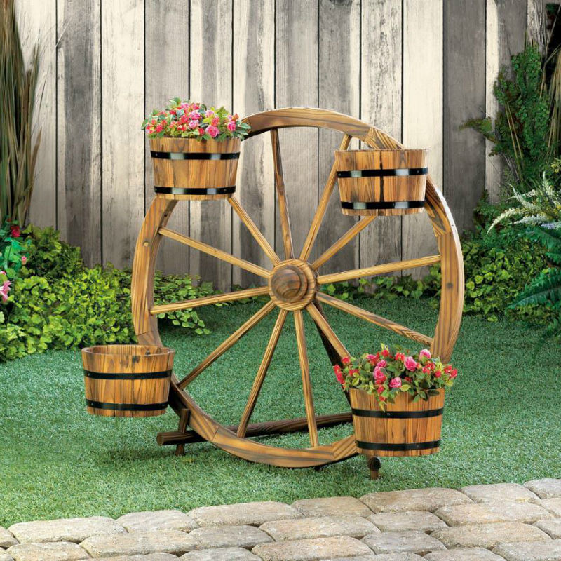 wagon wheel garden planter