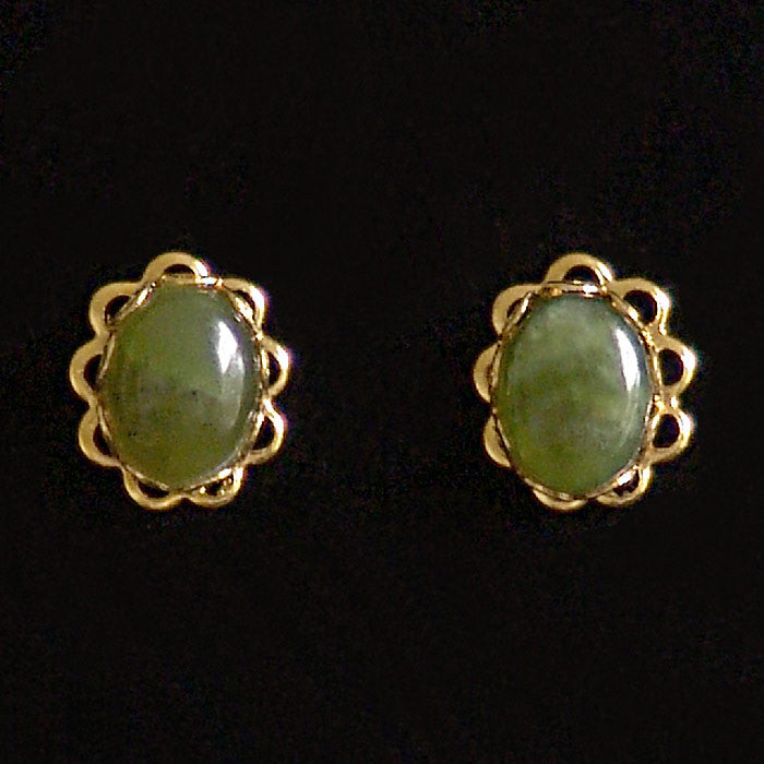 wyoming jade small oval flowerlet earrings