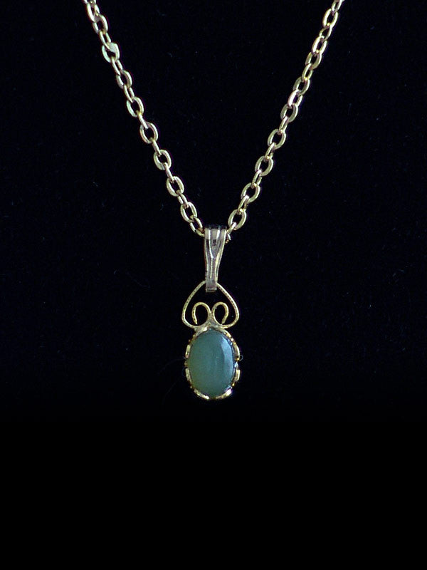 Wyoming Jade Tiny Oval Necklace PE67 | Buffalo Trader Online